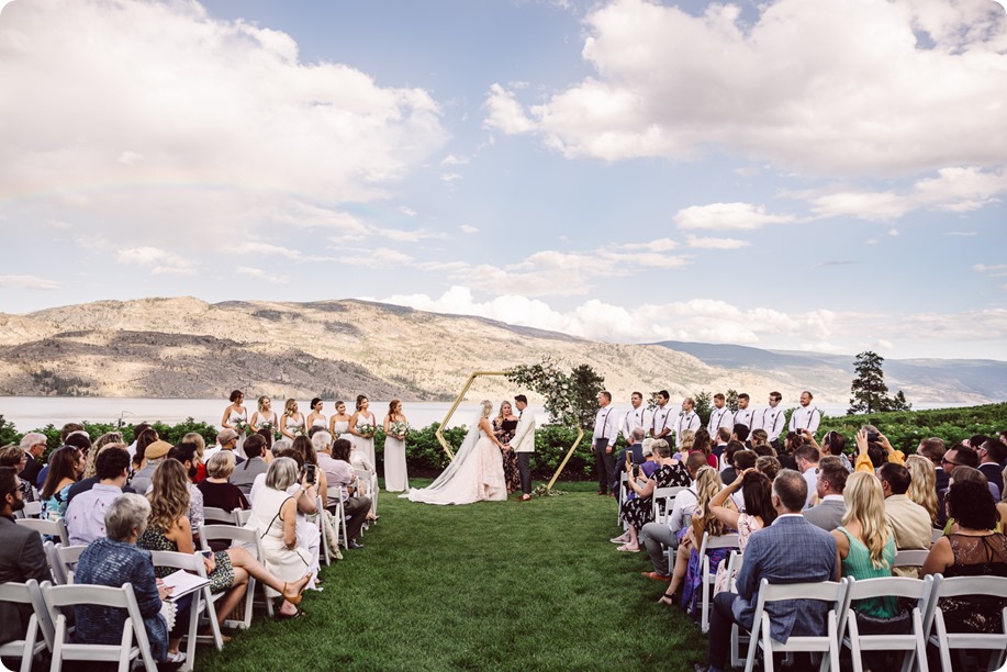 Fitzpatrick-Winery-wedding_Okanagan-Kelowna-Knox-Mountain-couples-portraits_Kyla-and-Nevin-319_by-Kevin-Trowbridge-photography_Kelowna