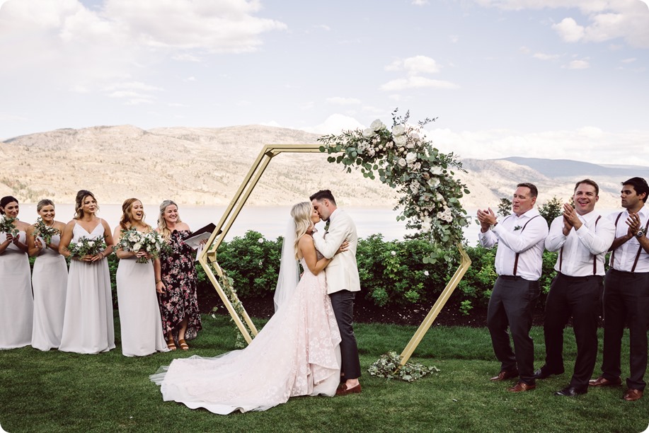 Fitzpatrick-Winery-wedding_Okanagan-Kelowna-Knox-Mountain-couples-portraits_Kyla-and-Nevin-351_by-Kevin-Trowbridge-photography_Kelowna