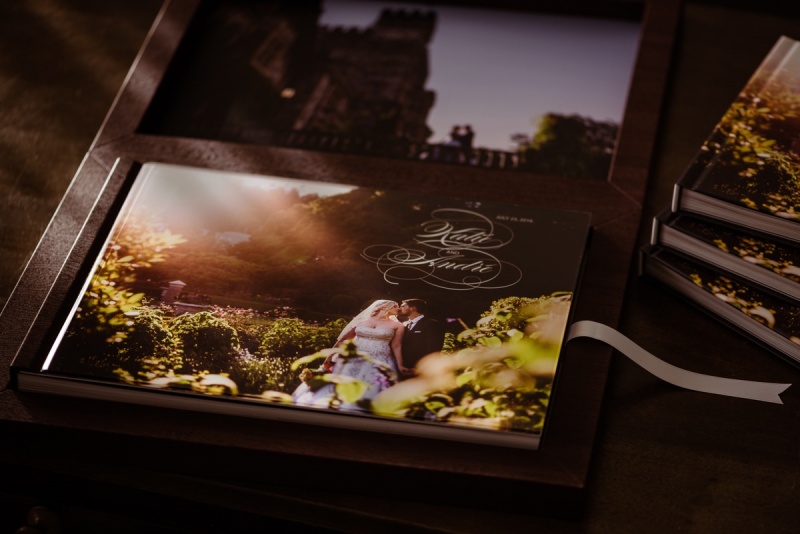 Italian-Seamless-wedding-albums_Kelowna-photographer_wood-bound-acrylic-cover_by-Kevin-Trowbridge-photography_Kelowna_-6