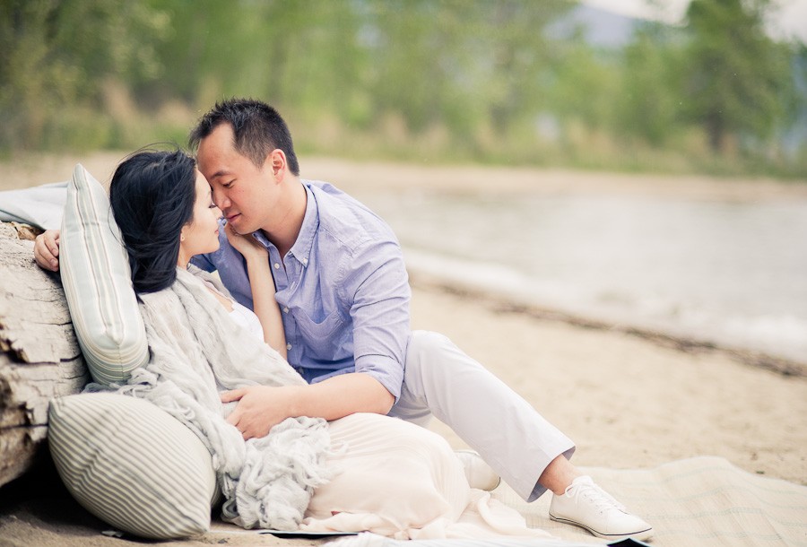 Winery and beach engagement session in Oliver BC